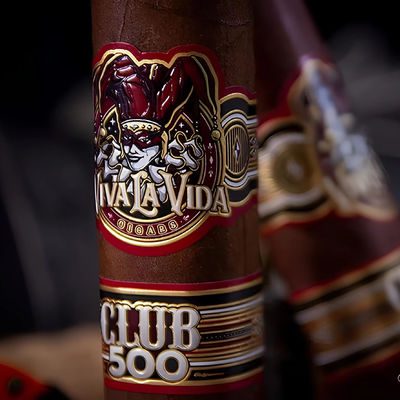 Mua ISO9001 Certified Customized Logo Personalized Cigar Label and Cigar Band Sticker with Gold Foil Embossing online manufacture