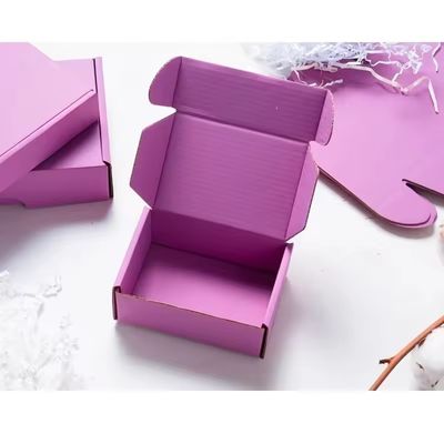 Giá tốt. Hộp đóng gói mỹ phẩm được in Dáng hình nổi vàng Nhãn ấn Nhựa bọc mỹ phẩm tùy chỉnh trực tuyến